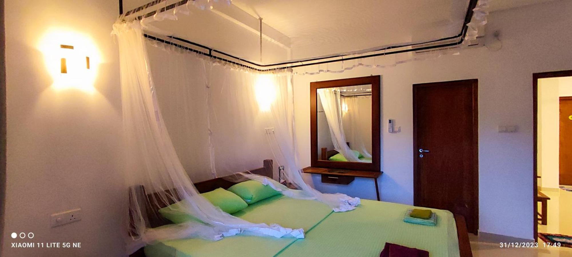 Villa Tanzanite Hikkaduwa Exteriér fotografie