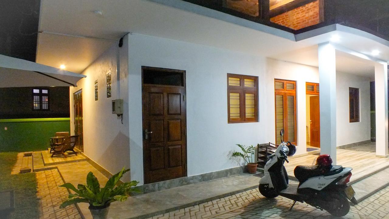Villa Tanzanite Hikkaduwa Exteriér fotografie